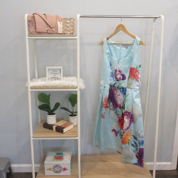 LUXE by Carmen Marc Valvo Dress Size 6 NWT - Picture 11 of 11